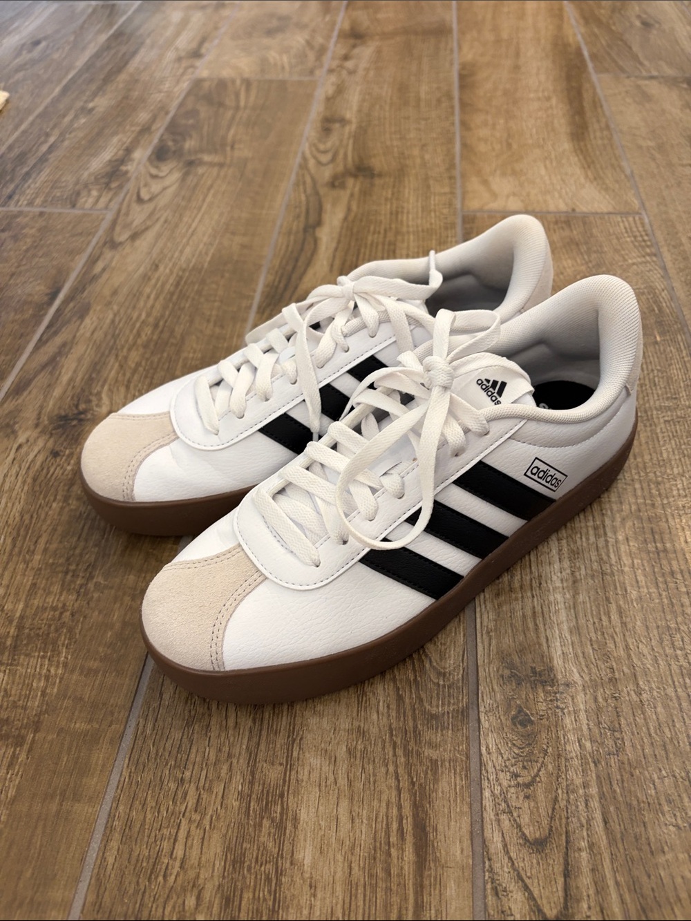 adidas White, Black & Beige Women's VL Court 3.0 Shoe — LIKE NEW SIZE 10